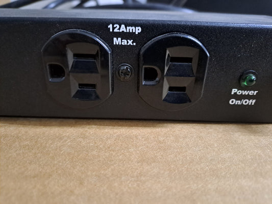 Regleta para montaje en rack 19 pul, 6 espacios, 15A | DP1N190615