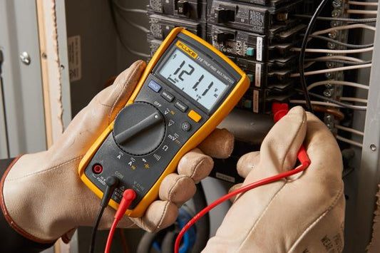 Multímetro básico verdadero valor eficaz (TRMS) | FLUKE-115/EM ESP