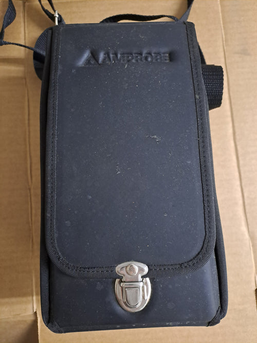 Estuche rígido deluxe | DC205C
