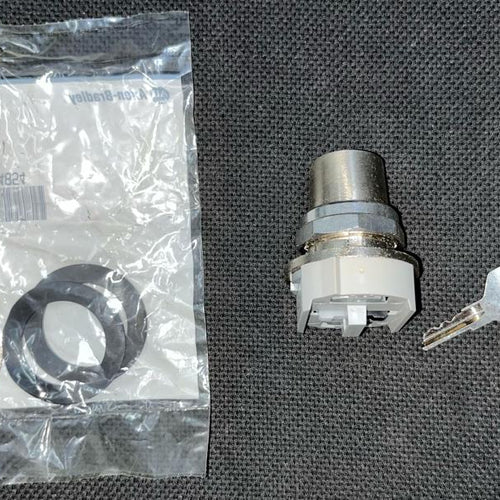 Interruptor de 3 posiciones con llave  | 800TJ631