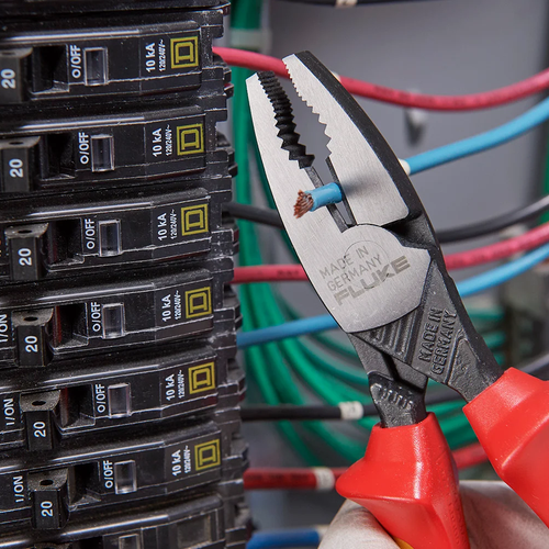 Kit básico de herramientas de mano aisladas de Fluke, 1000V | IKST7.