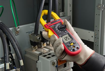 Pinza amperimétrica 1000A AC/DC TRMS y prueba motor | AMP-330