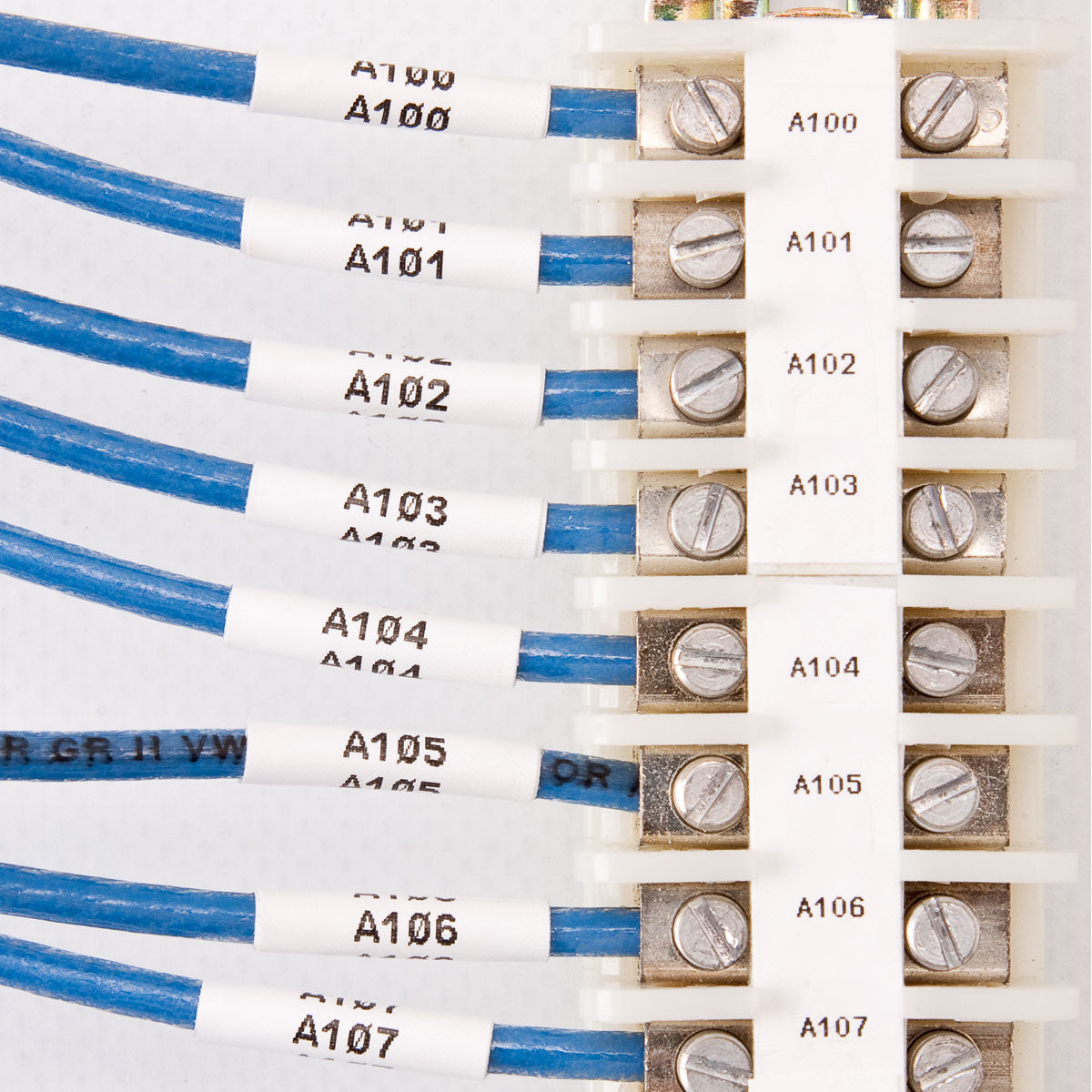 Etiqueta PermaSleeve® termocontráctiles para marcar cables.